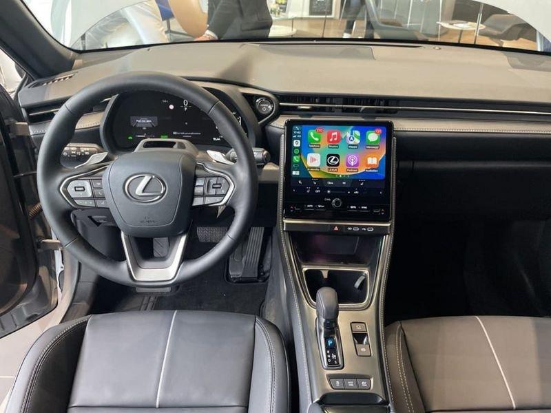 Lexus LBX Hybrid Relax 2WD