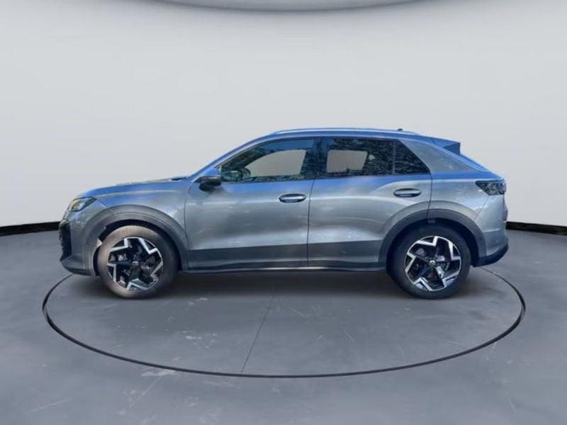 Volkswagen T-Roc Volkswagen T-Roc 1.5 eTSI R-LINE 150cv DSG FULL LED NAVI CAMERA ACC