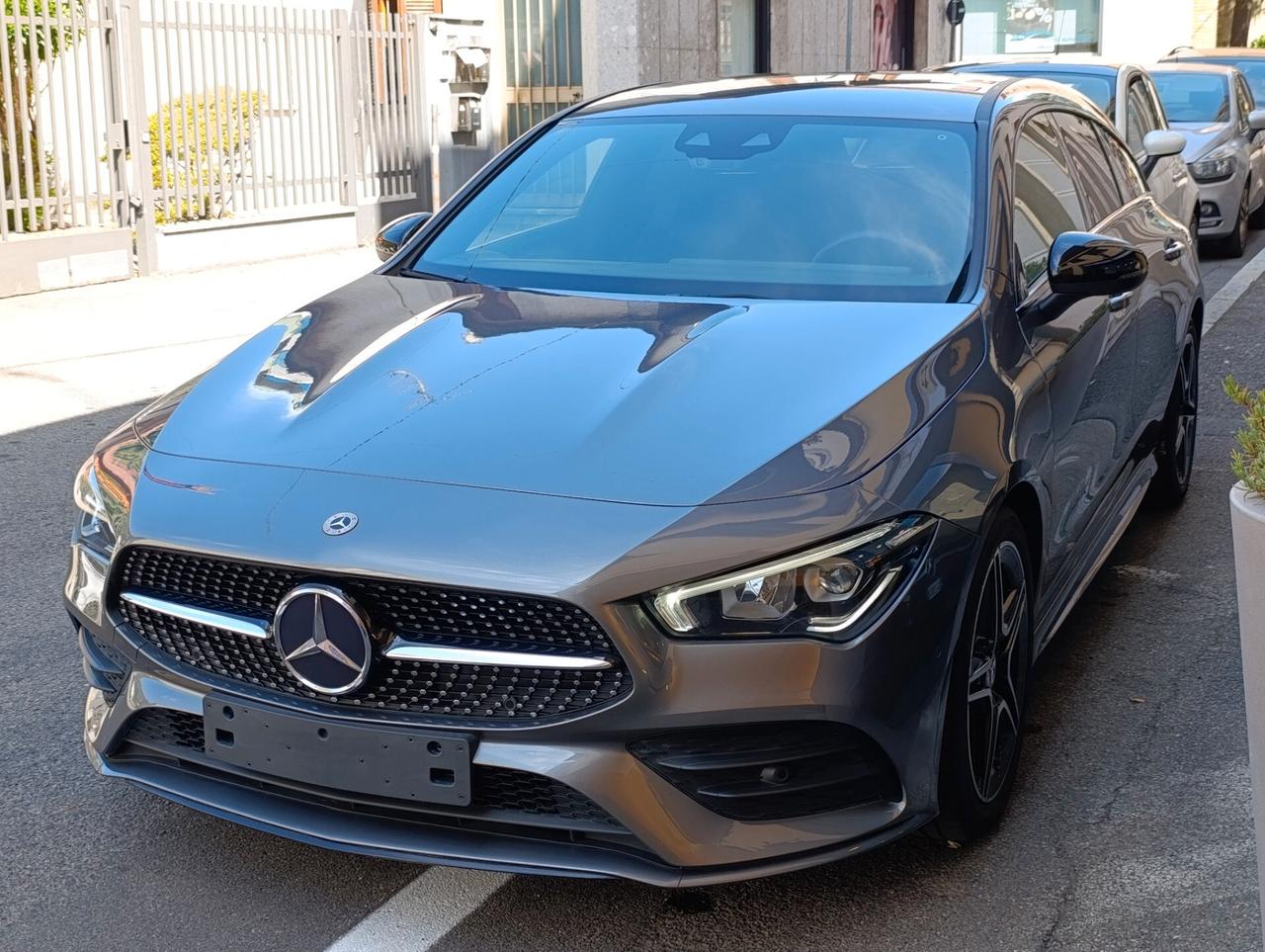 Mercedes-benz CLA 200 CLA 200 Automatic Shooting Brake Premium