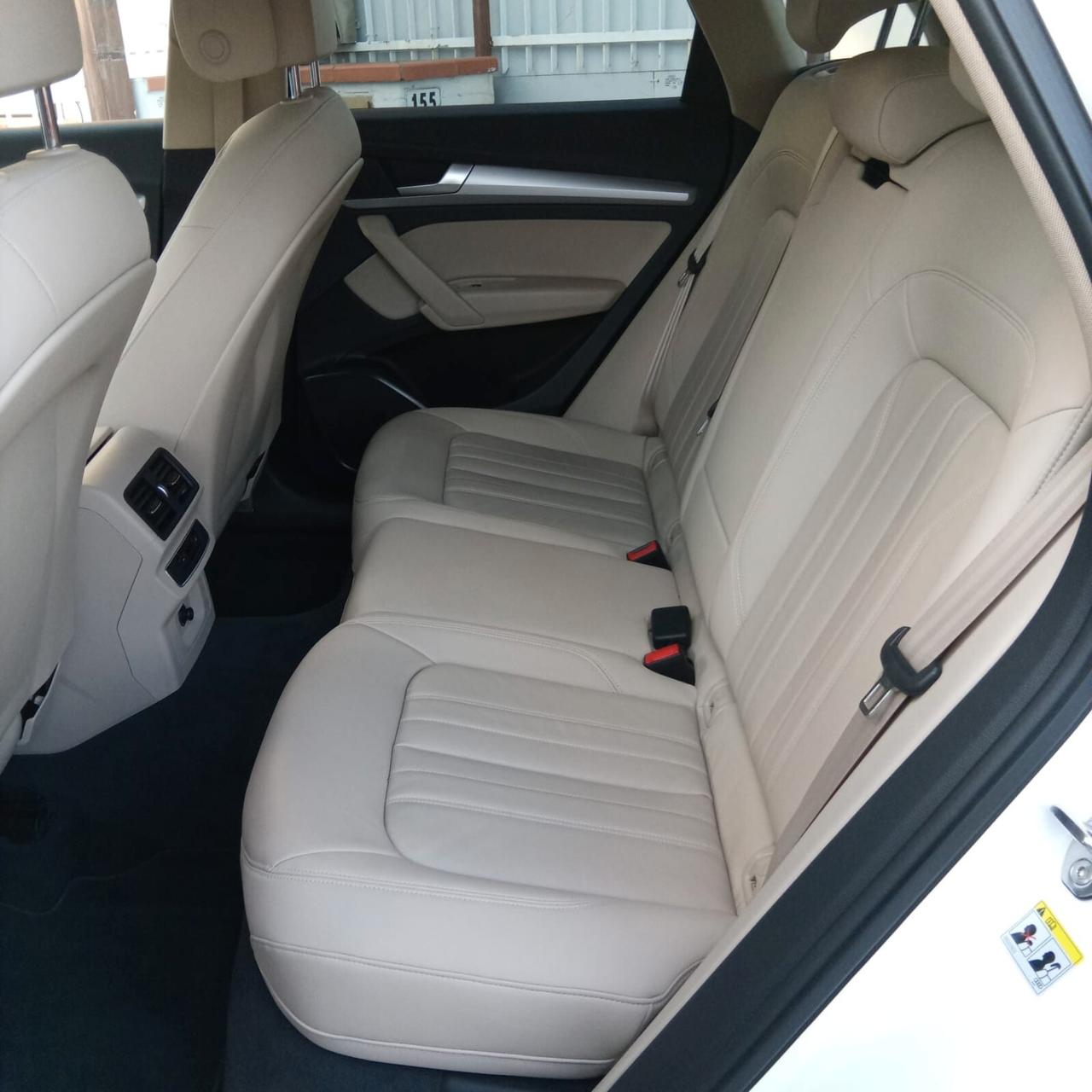 Audi Q5 35 TDI S tronic Business