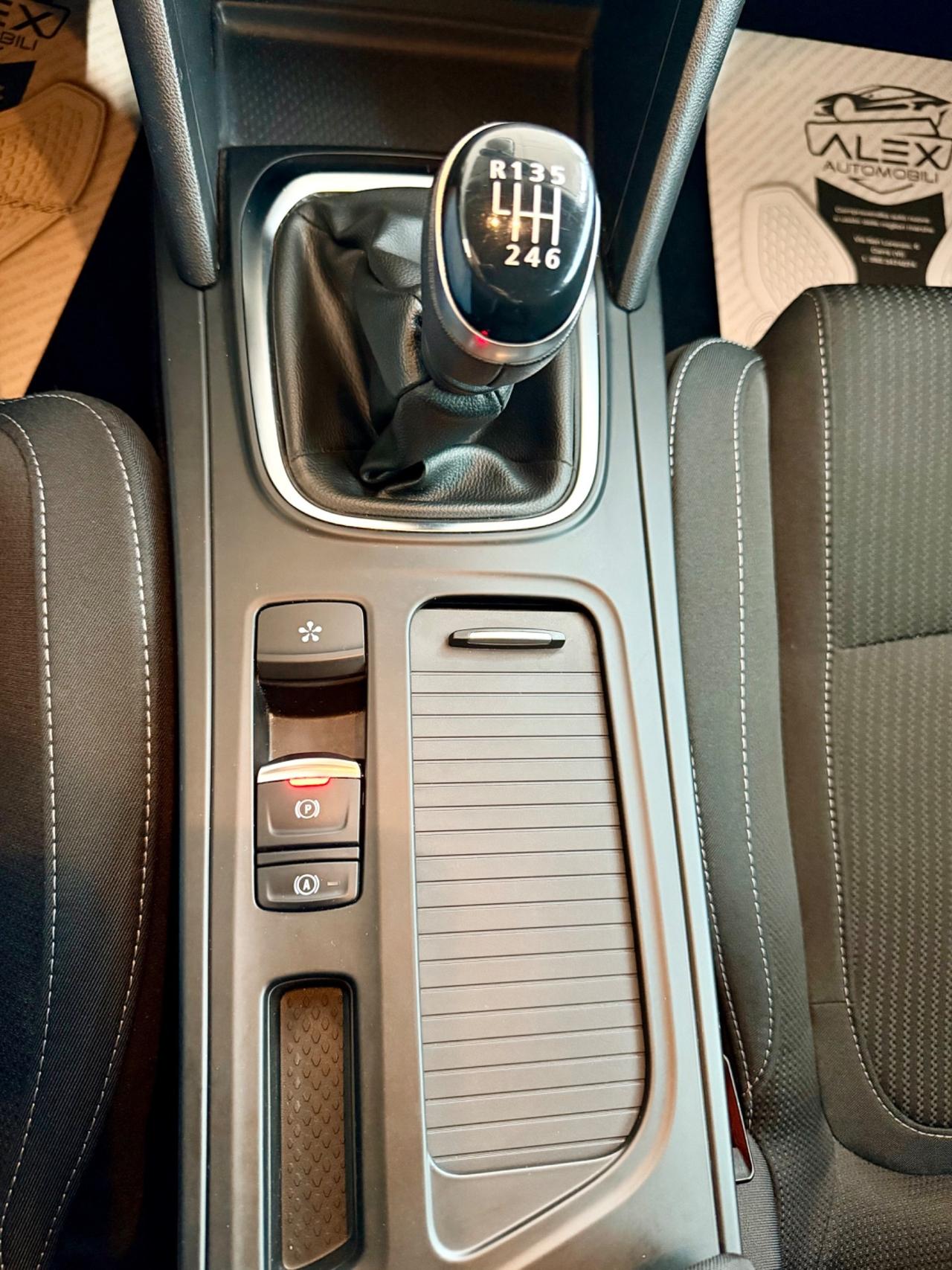 Renault Mégane Sporter 1.5dCi 115cv E6