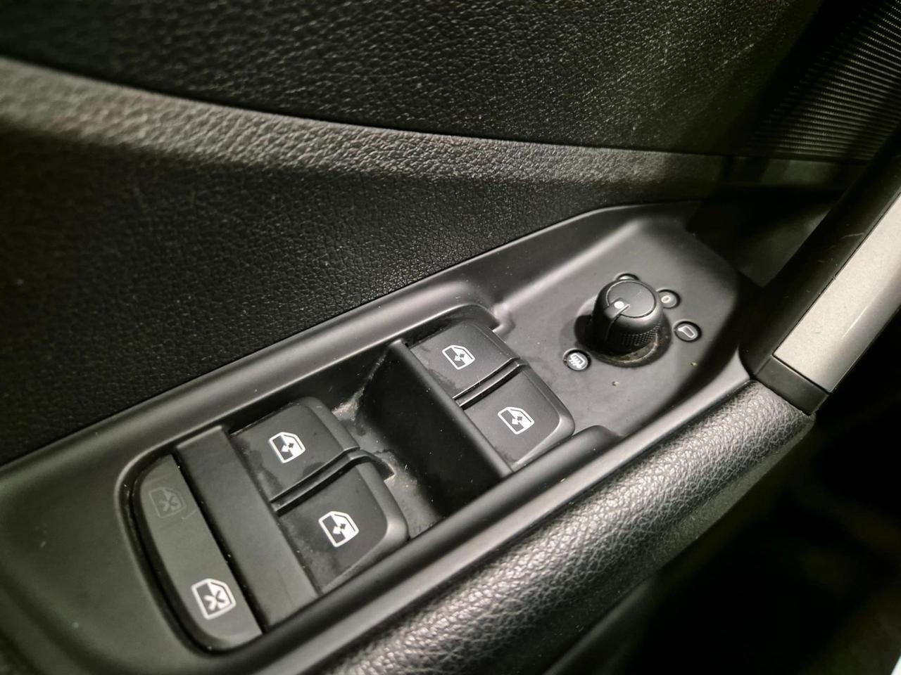 Audi Q2 1.6 tdi Design - NEOPATENTATI - Cruise/Lim - Sens. Post. - Navi