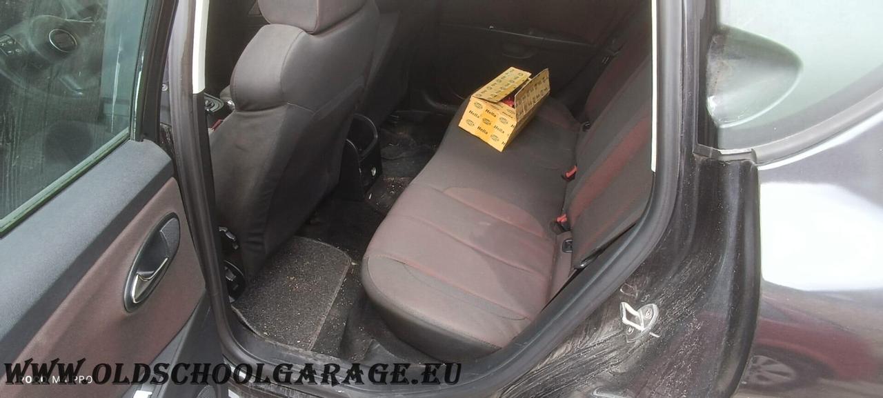 Seat Leon 1.9 TDI Stylance ( Motore da rivedere)