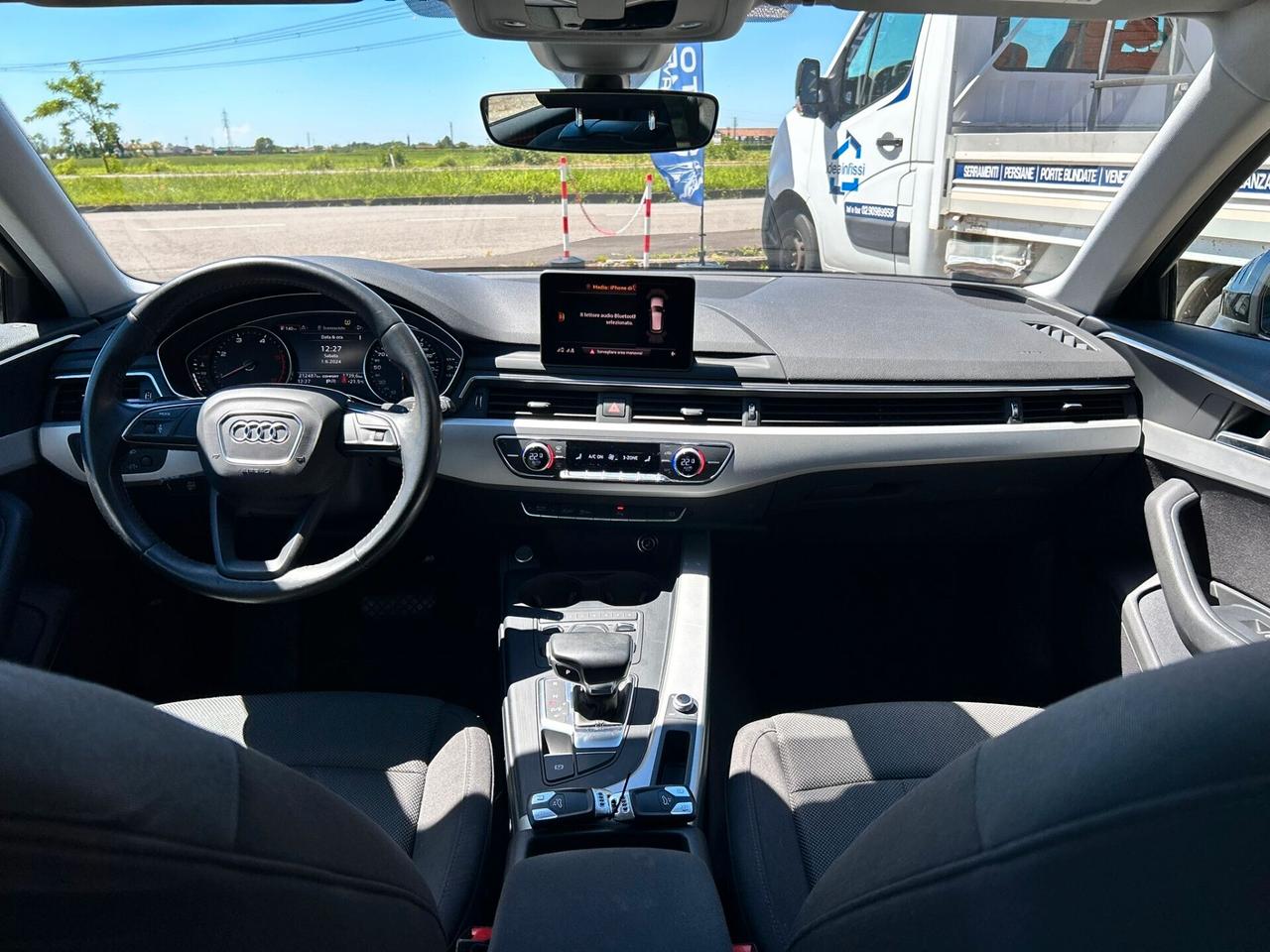 Audi A4 Avant 35 TDI S tronic S line edition