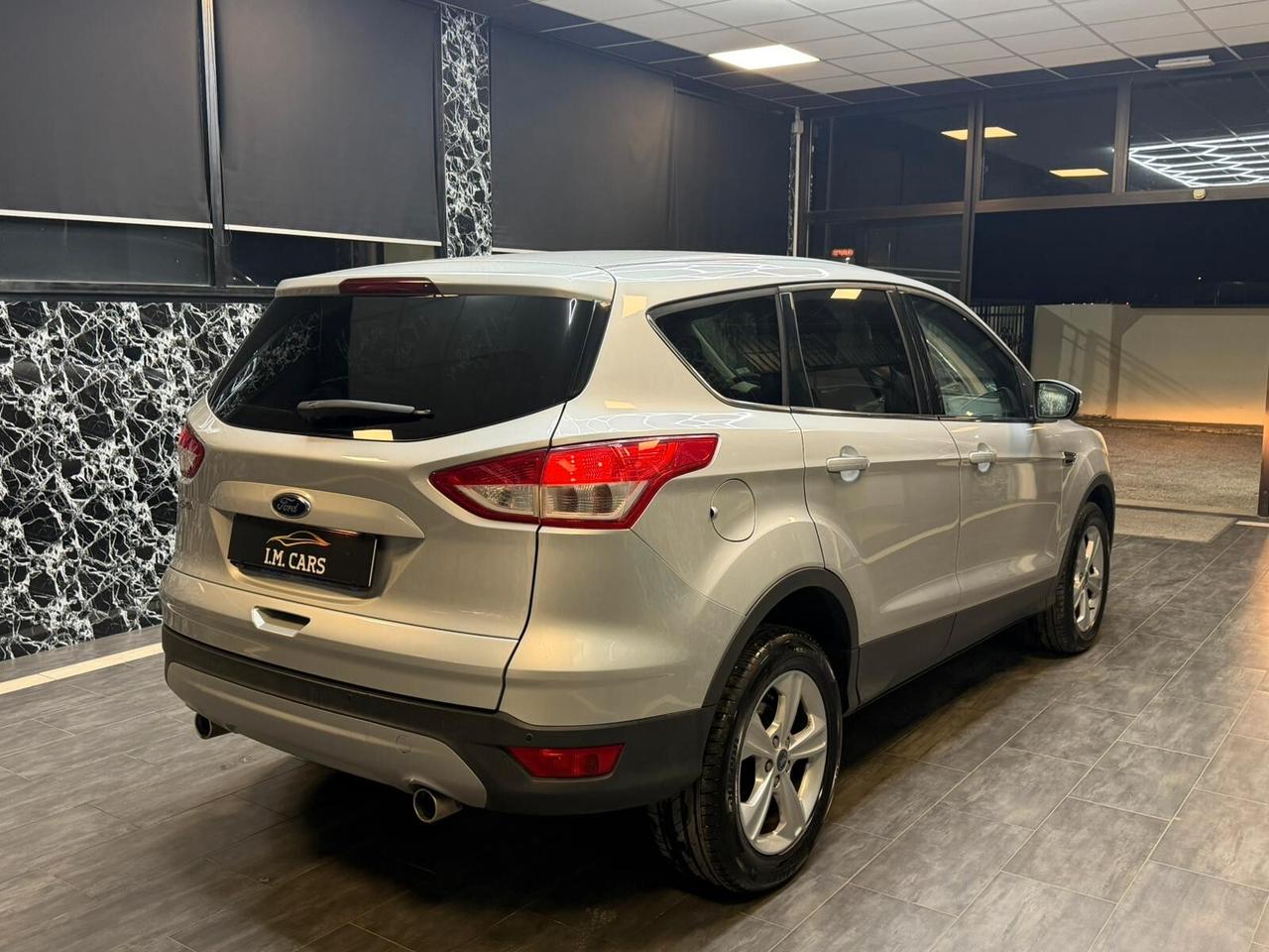 Ford Kuga 2.0 TDCI 140 CV 4WD Titanium