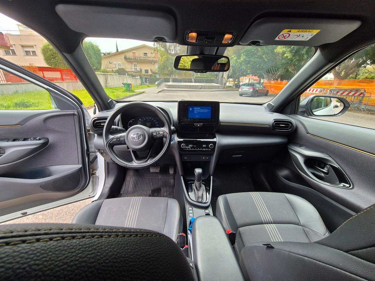 Toyota Yaris Cross hybrid gr sport