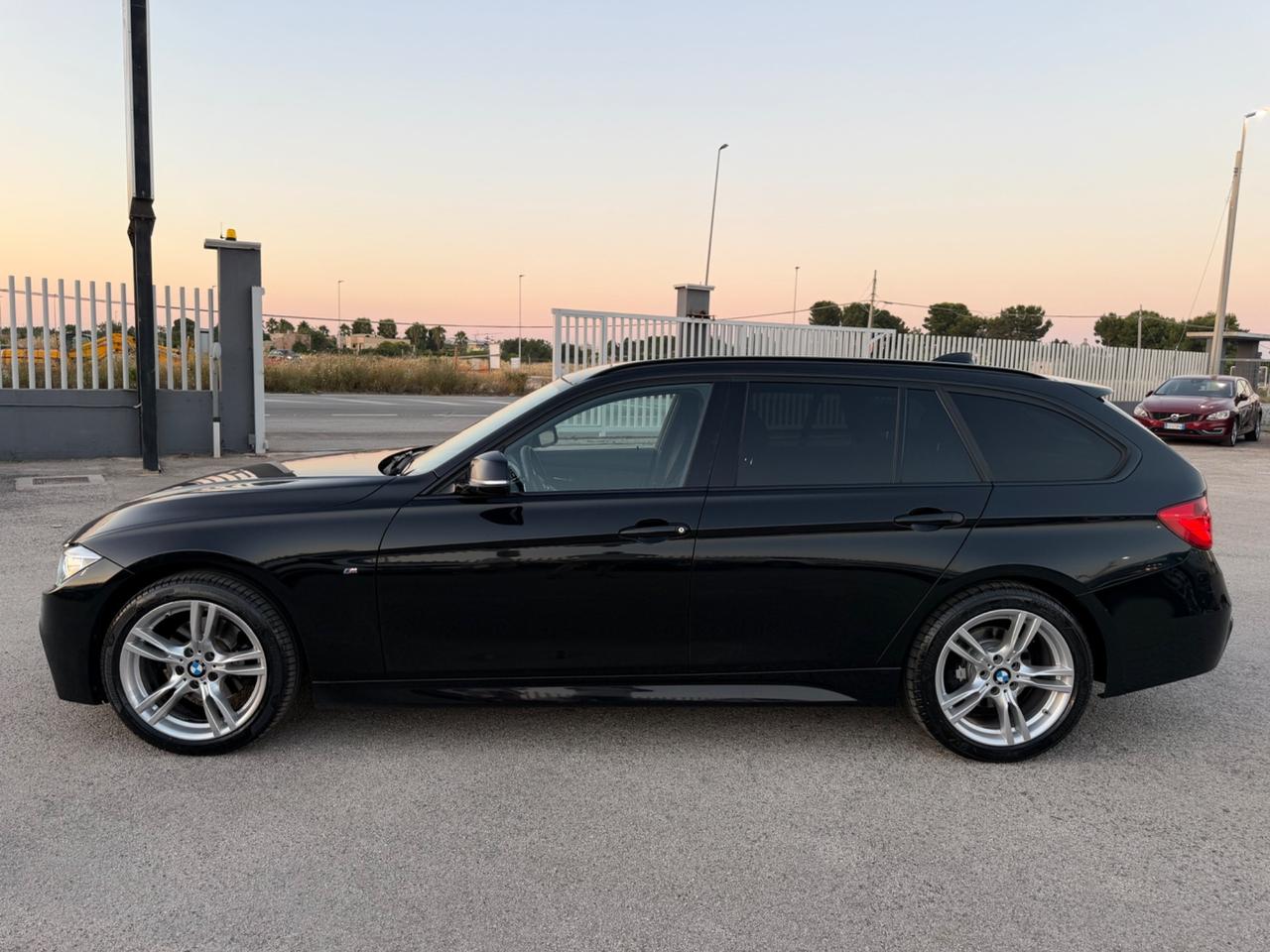 BMW 320D XDRIVE TOURING MSPORT F1 184 STRAFULL