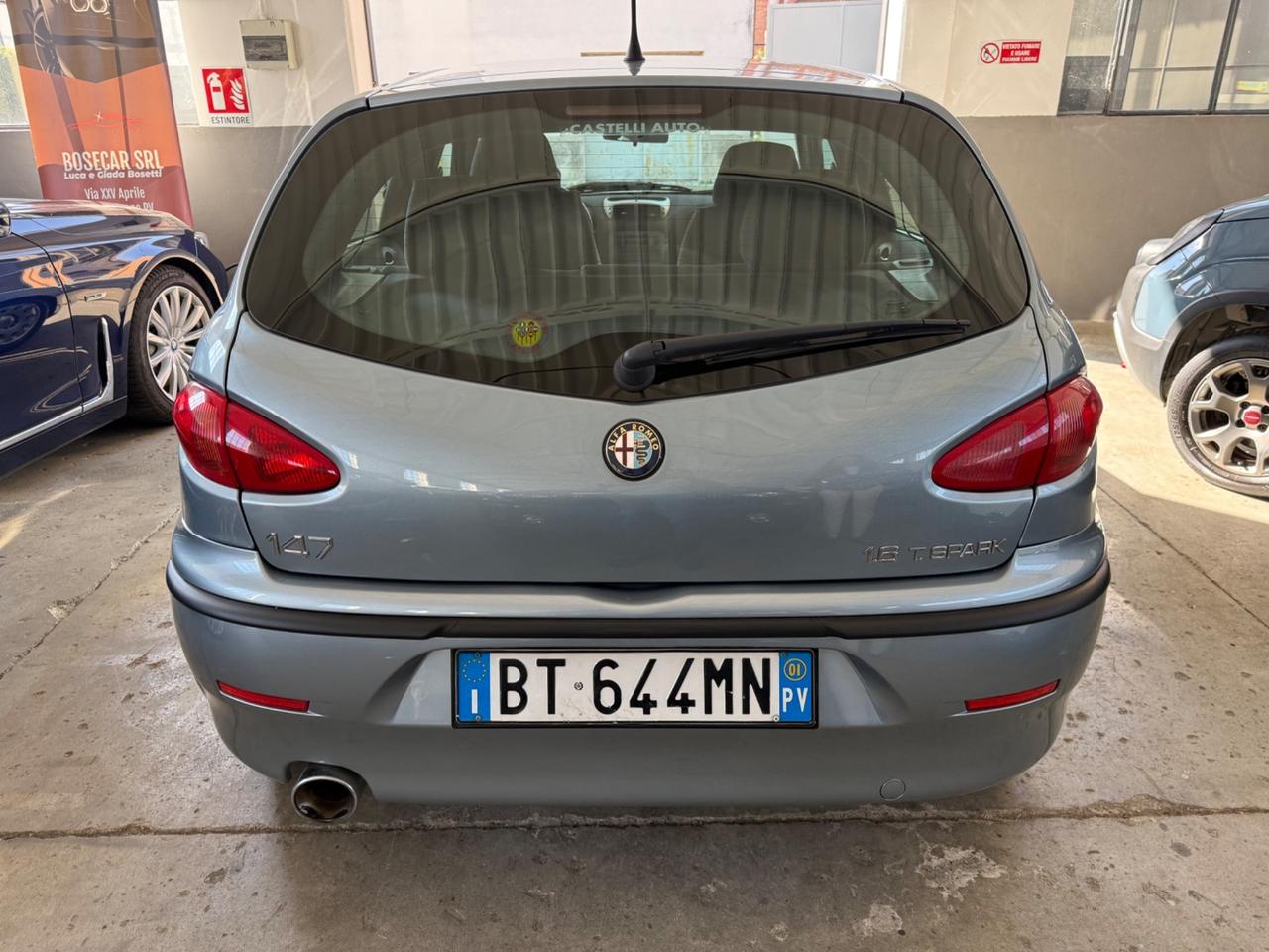 Alfa Romeo 147 1.6i 16V Twin Spark cat 5p. Progression