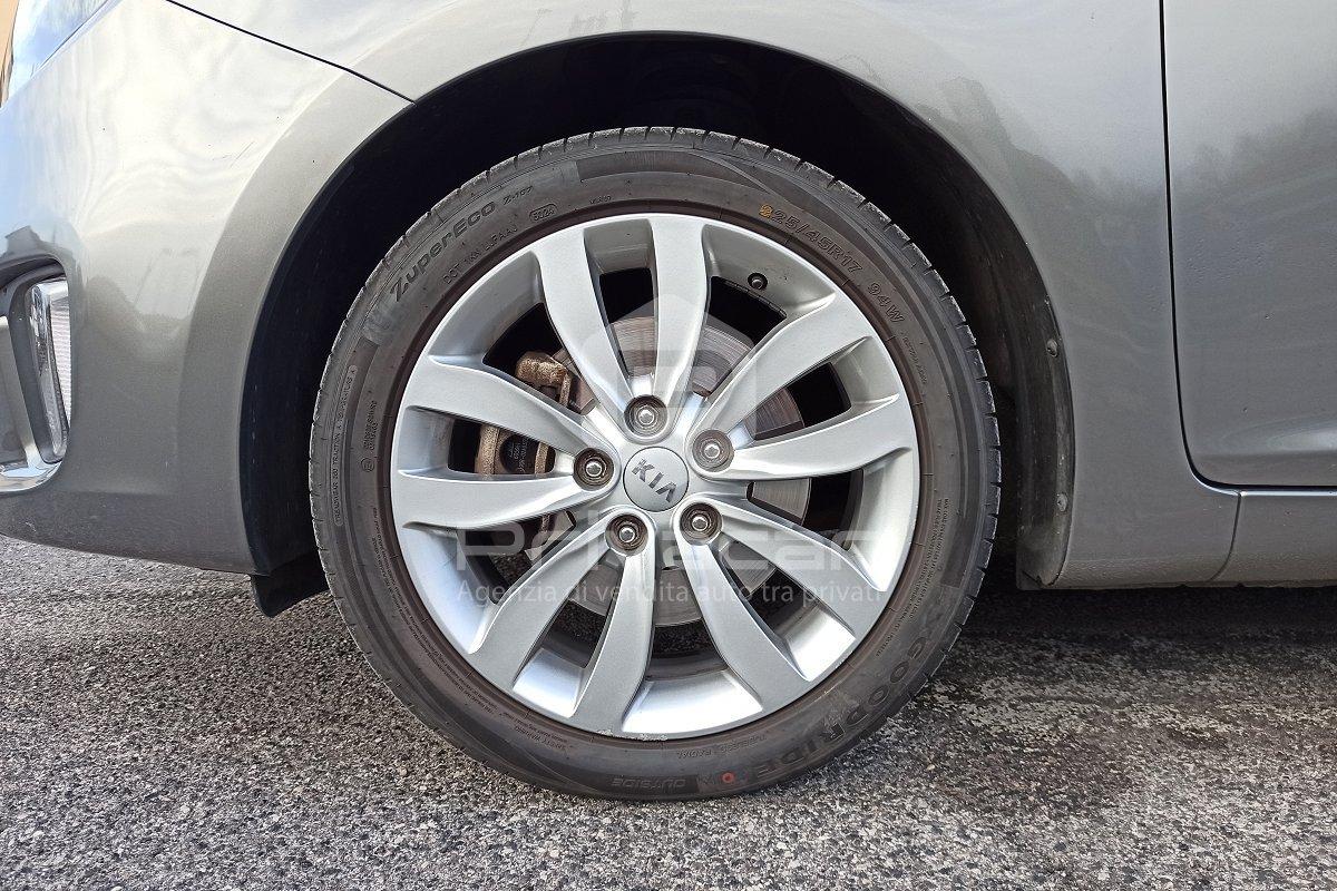 KIA Carens 1.6 GDI Class