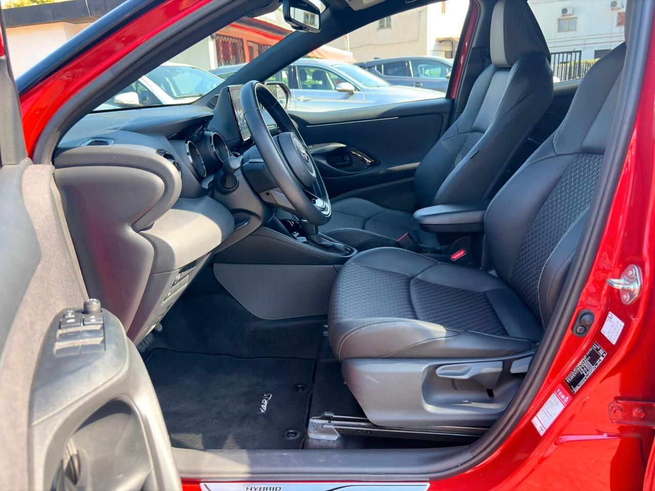 Toyota Yaris 1.5 Hybrid 5 porte Style PREZZO REALE NO FINANZIAMENTO