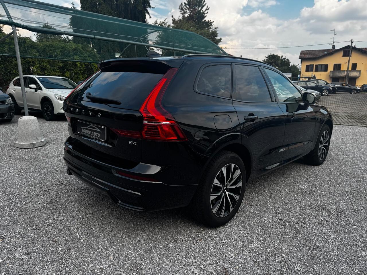 Volvo XC 60 XC60 B4 R DESIGN