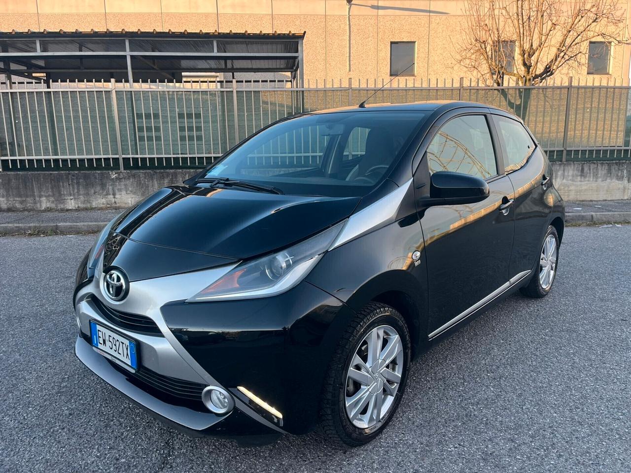 Toyota Aygo 1.0 12V CAMBIO AUTOMATICO