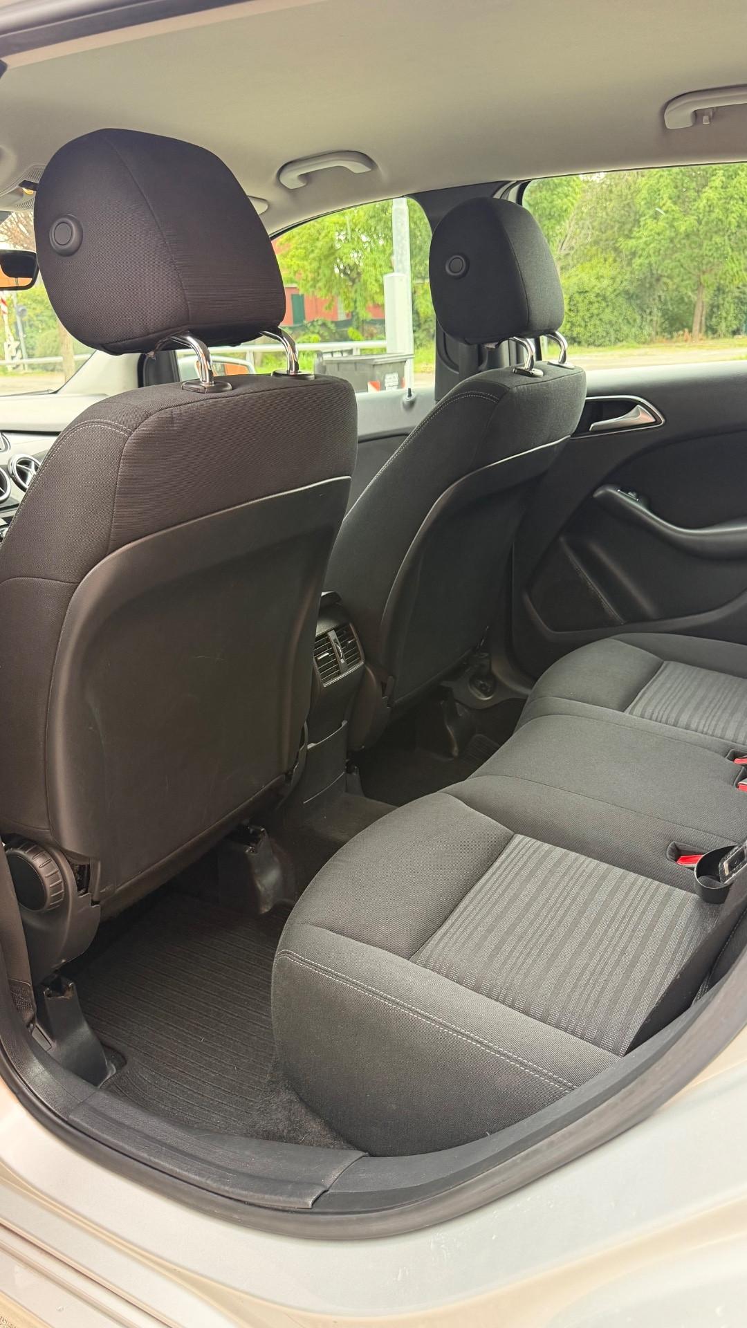 Mercedes-benz B 180 CDI BlueEFFICIENCY Executive