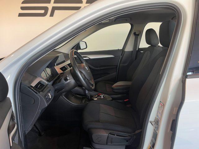 BMW X1 xDrive25e Business Advantage StepTronic 220cv