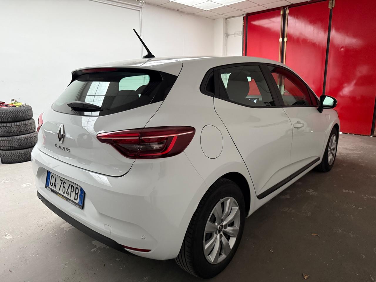 RENAULT CLIO 1.5 DCI NEOPATENTATI