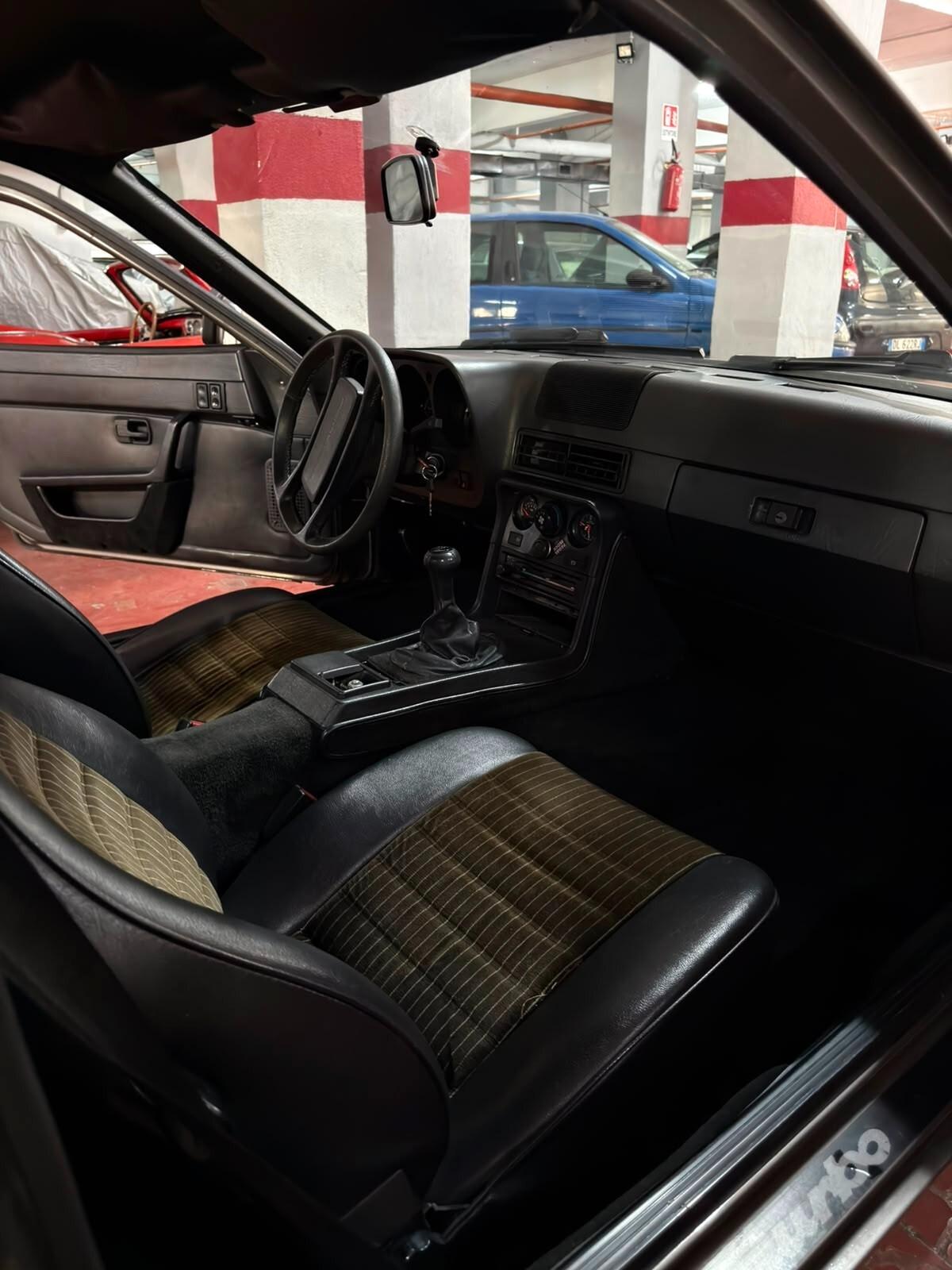 Porsche 924 2.0 Turbo
