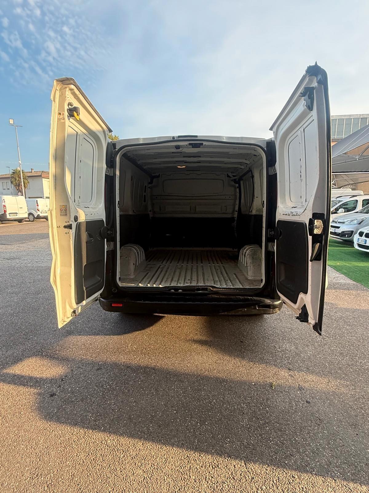 Renault Trafic 1.6 dCi 120CV FURGONE L1 H1