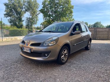 Renault Clio 1.2 16V SporTour Dynamique