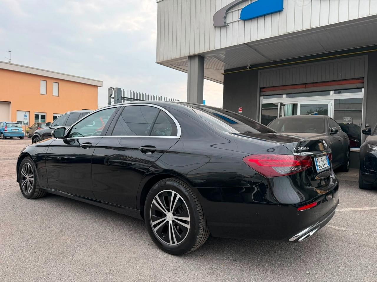 Mercedes-Benz E 200 Berlina d Business Sport