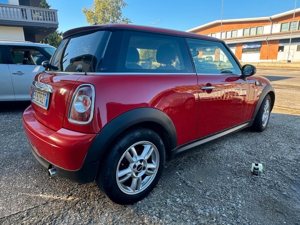 MINI Cooper 1.6 Benzina – 2013 – Soli 90.000 KM – Unicoproprietario – Condizioni Perfette!