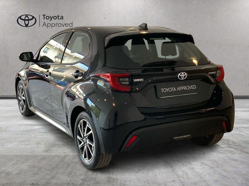 Toyota Yaris Hybrid Trend MY22