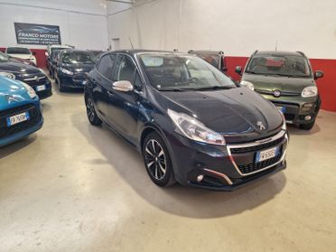 Peugeot 208 PureTech 82 Stop&Start 5 porte Signature
