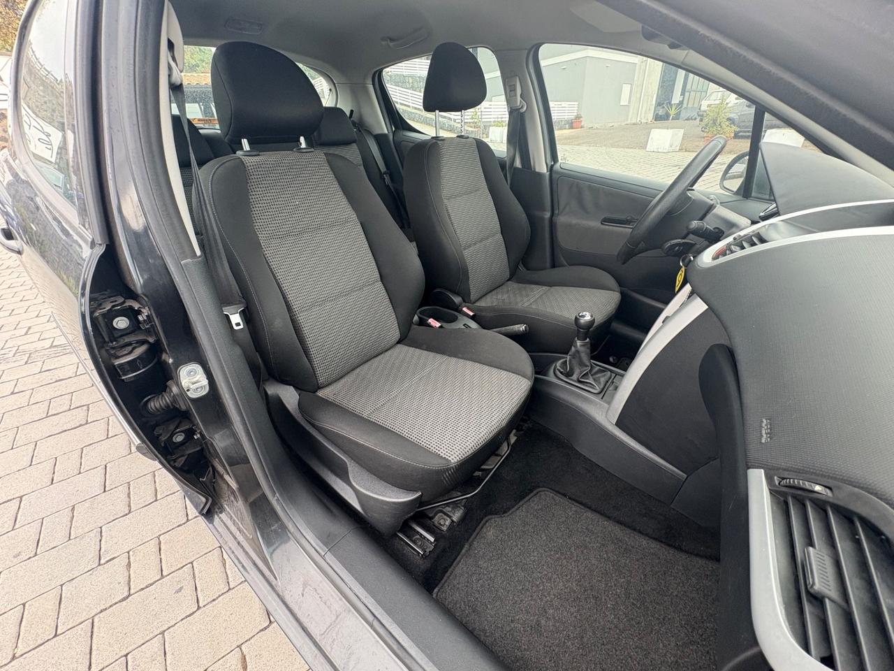 Peugeot 207 1.4 88CV 5p.