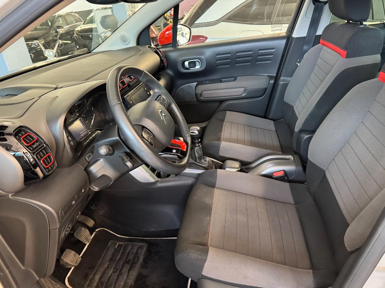 Citroen C3 Aircross BlueHDi 120 S&S Shine s full-optional