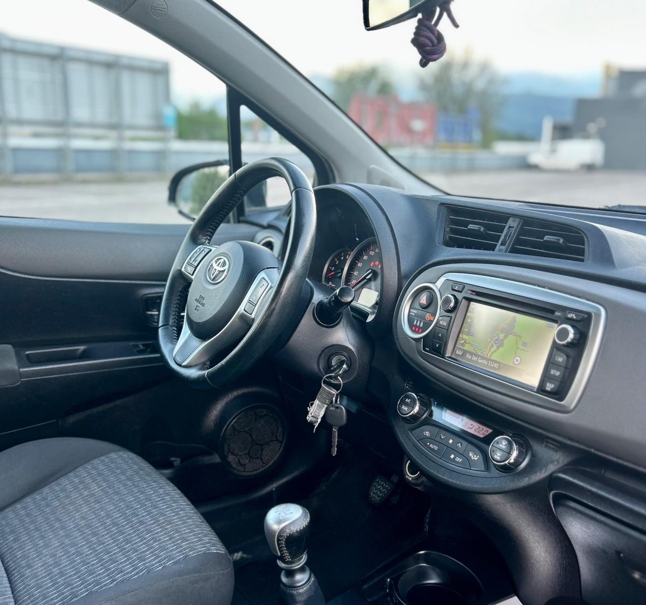 Toyota Yaris 1.4 D-4D 5p. Lounge Neopatentati 2013