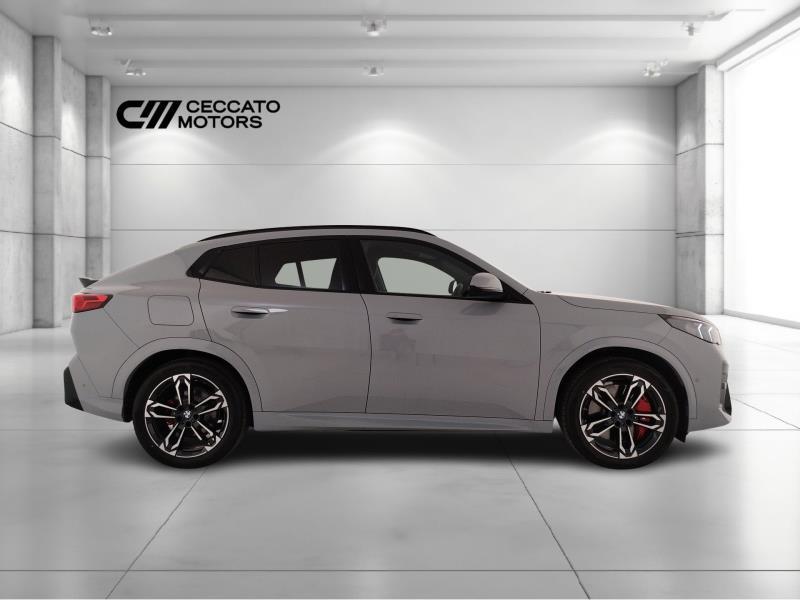 BMW iX2 30 MSport Pro xDrive