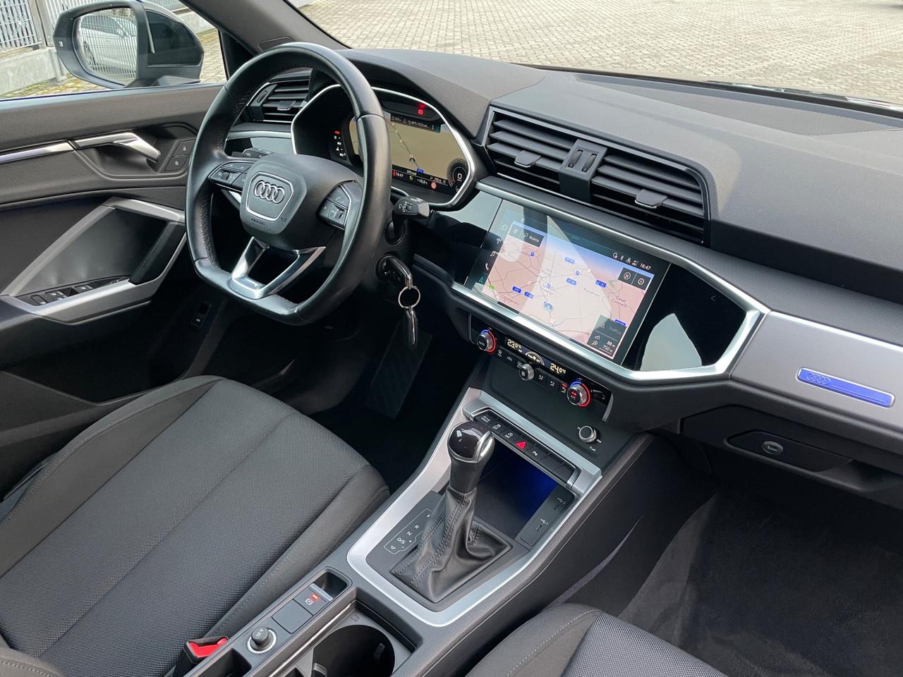 Audi Q3 SPB 35 TDI Business Plus