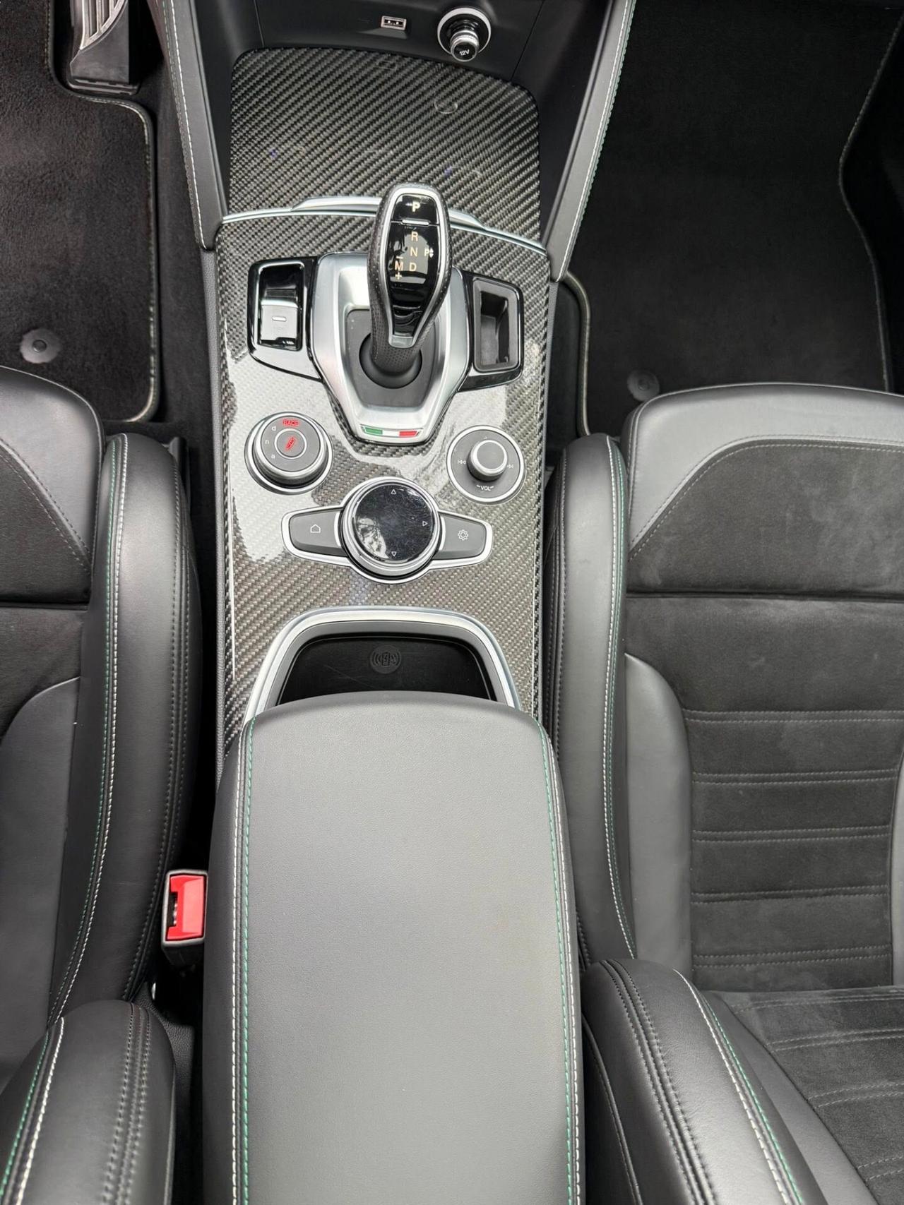 Alfa Romeo Stelvio 2.9 Bi-Turbo V6 510 CV AT8 Quadrifoglio Carbonceramici 2021