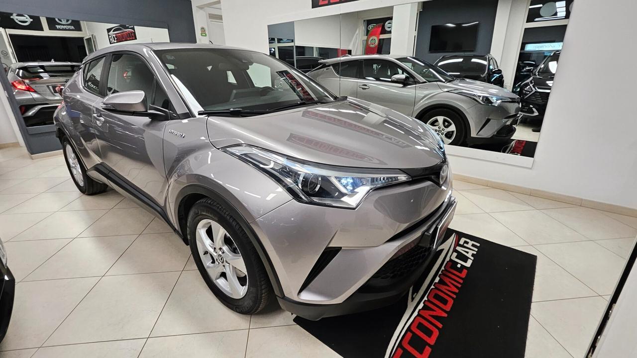 Toyota C-HR 1.8 Hybrid E-CVT Business