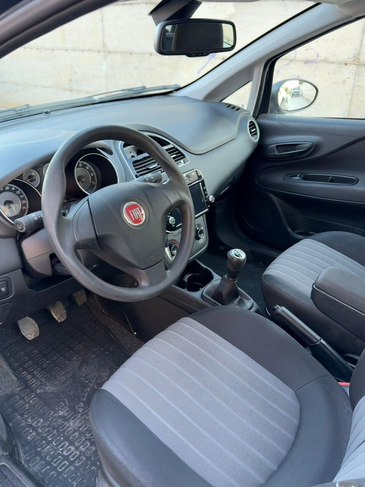 Fiat Punto 1.3 MJT II S&S 95 CV 5 porte Street