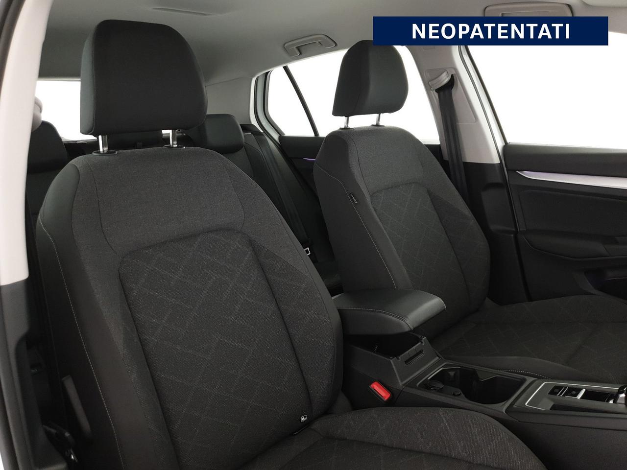 Volkswagen Golf 2.0 tdi life 115cv dsg