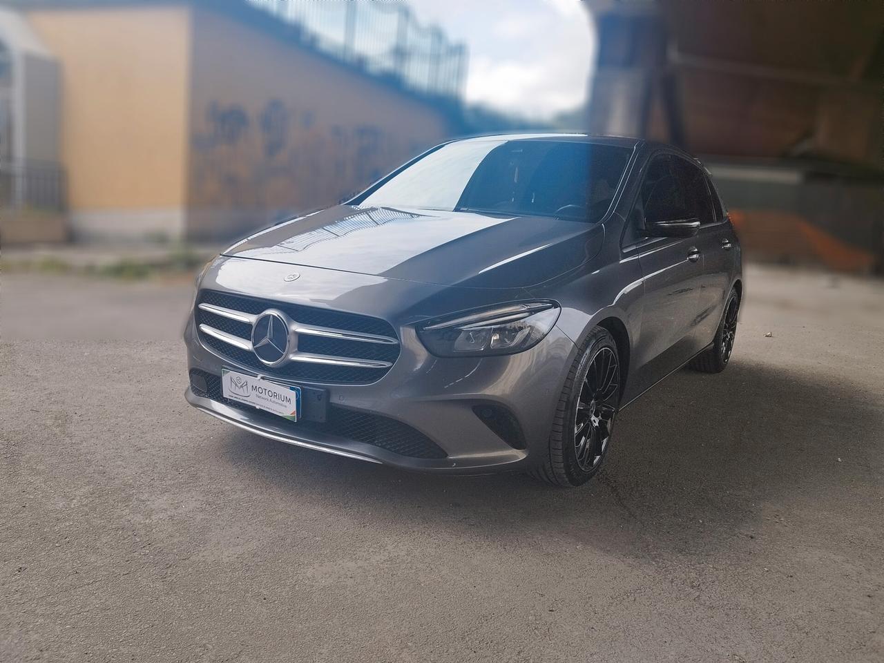 Mercedes-benz B 180 Classe 180D AUTOMATIC BUSINESS EXTRA