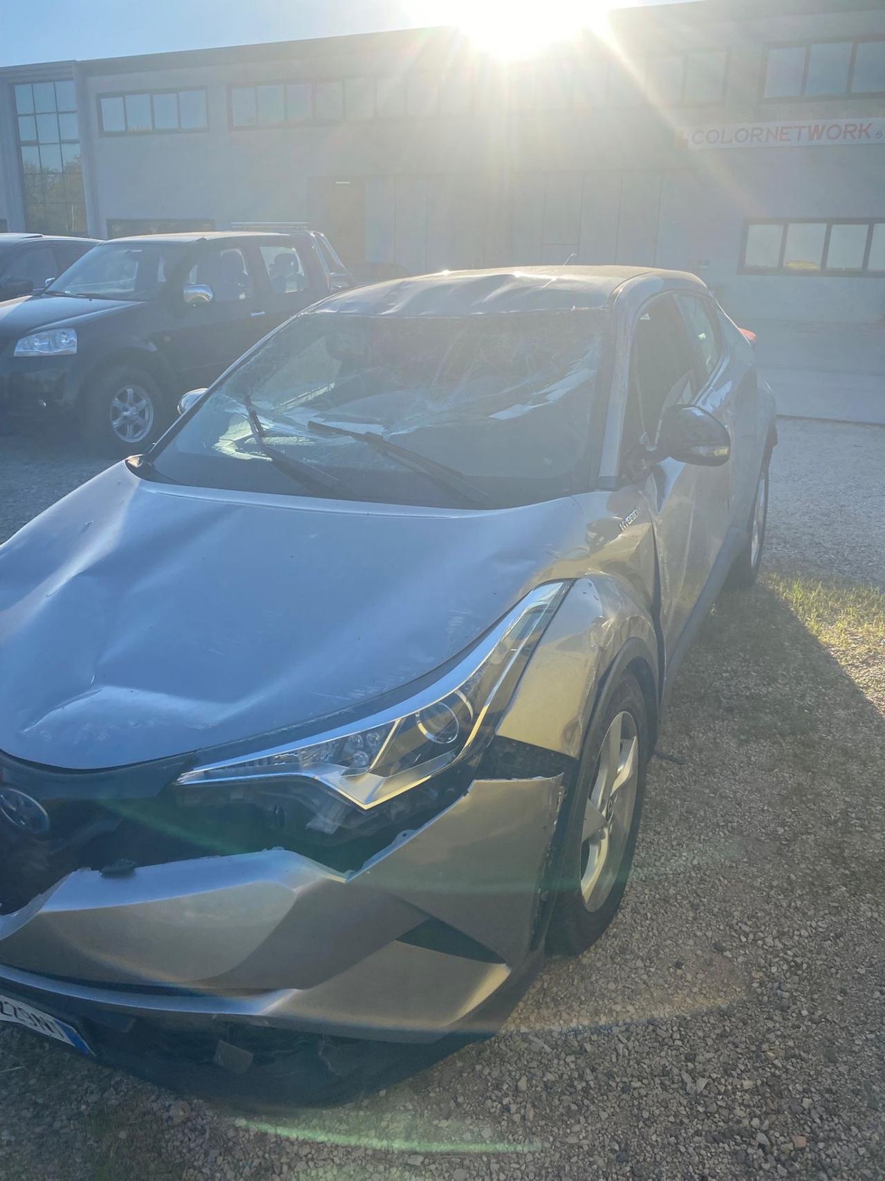 Toyota C-HR 1.8 Hybrid E-CVT Active INCIDENTATA