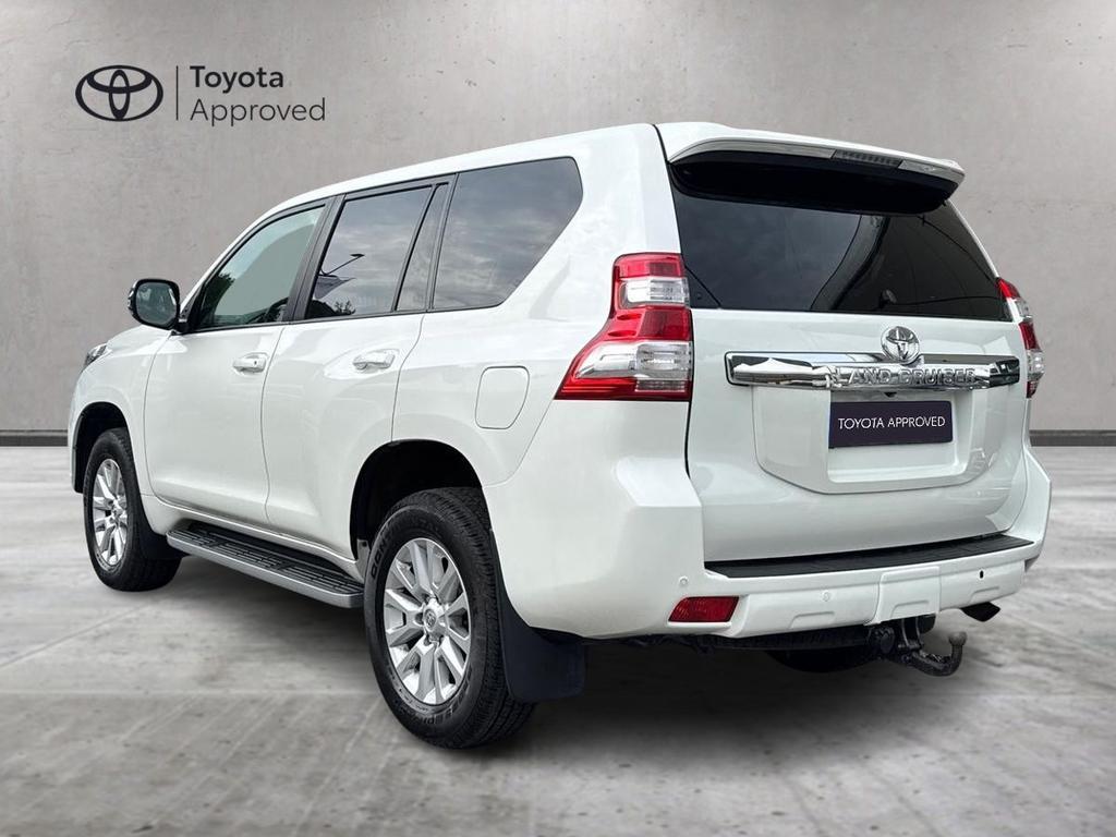 Toyota Land Cruiser 3.0 d-4d Style 5p auto