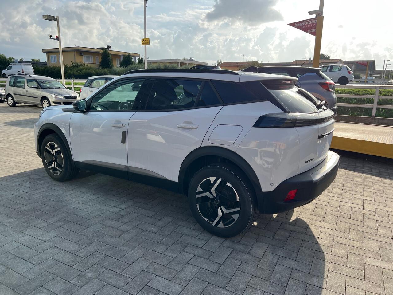 Peugeot 2008 PureTech 100 S&S Allure
