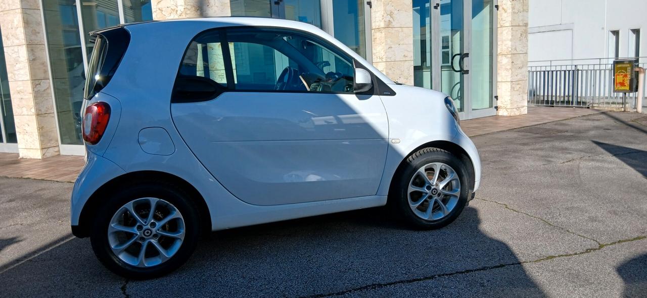 Smart ForTwo 70 1.0 Passion