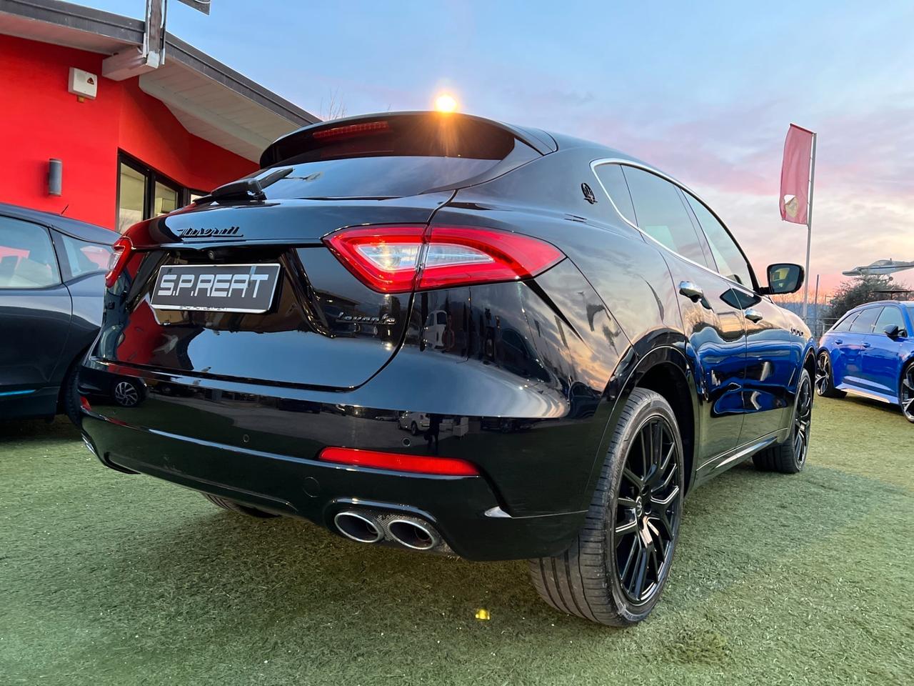 Maserati Levante V6 Diesel 275CV AWD SERVICE BOOK SAMOCAR/R"21/ PACK BLACK SOSPENSIONI