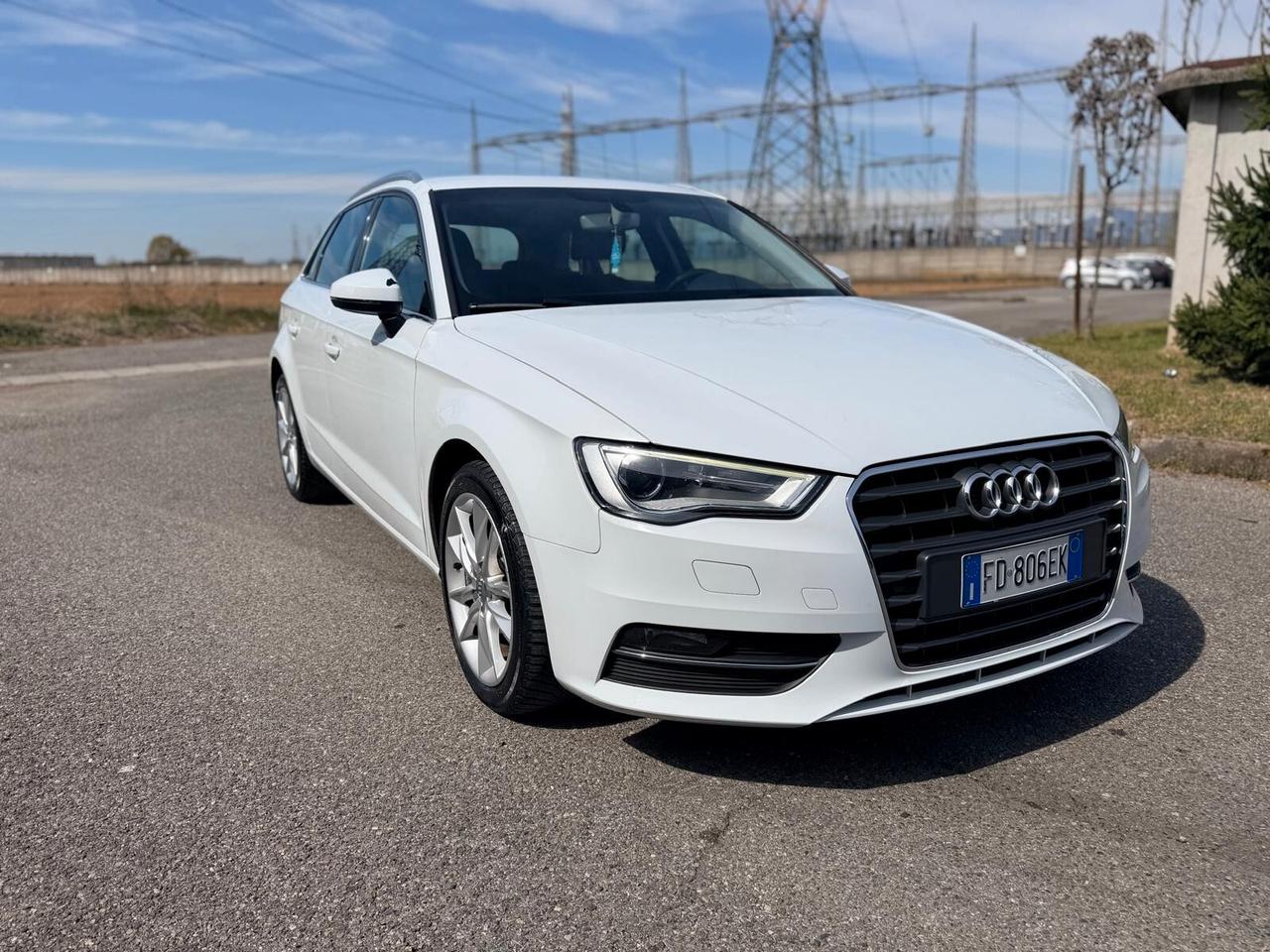 Audi A3 SPB 1.6 TDI clean diesel Ambition