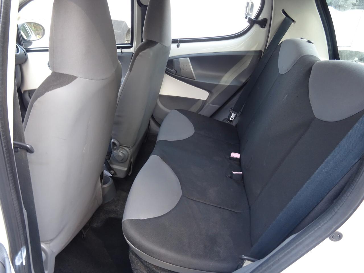 Peugeot 107 1.0 68CV 5p. Plaisir