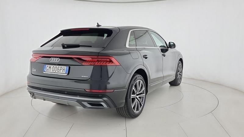 Audi Q8 50 TDI 286 CV quattro tiptronic Sport