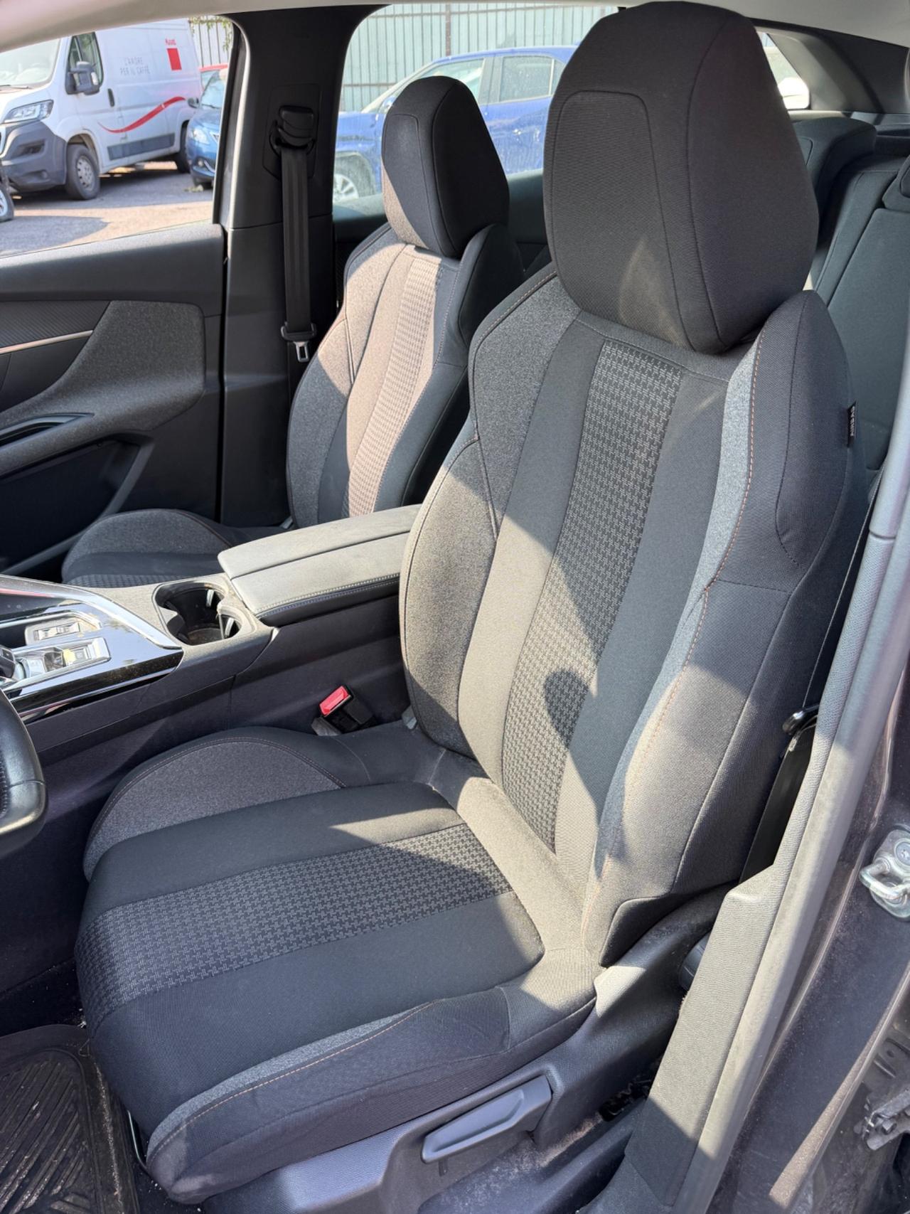 Peugeot 3008 1.5 Diesel PROBLEMI MOTORE