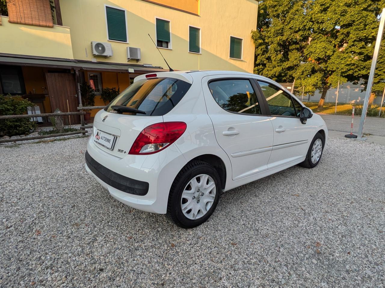 Peugeot 207 Plus 1.4 8V 75CV 5p. ECO GPL NEOPATENTATI