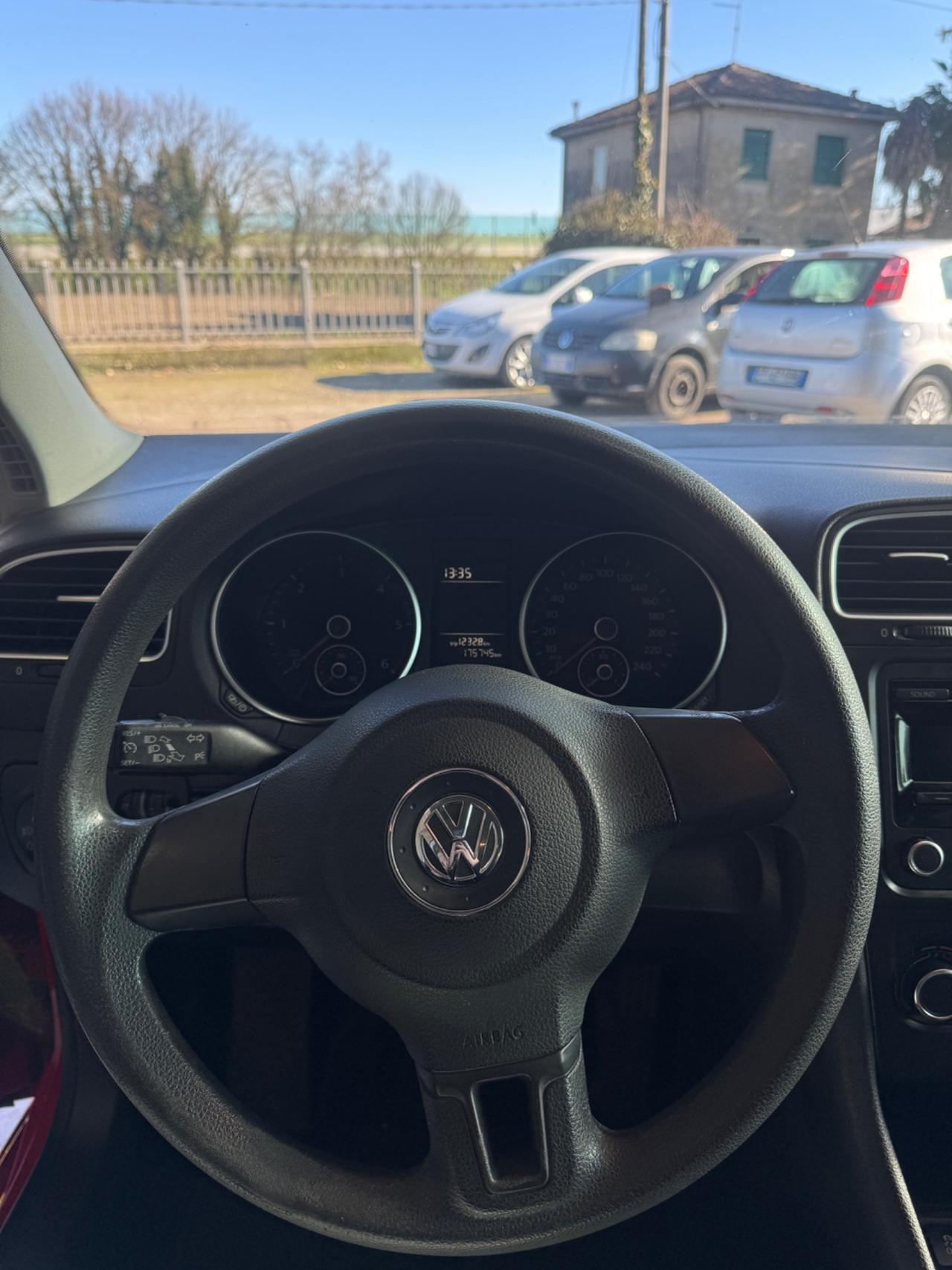 Volkswagen Golf 1.6 TDI DPF 5p. Highline