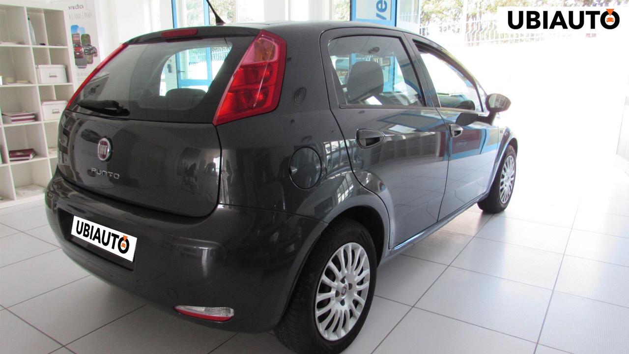 Fiat Punto 1.3 MJT II S&S 95 CV 5 porte Street