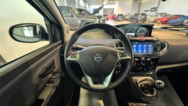 LANCIA Ypsilon 1.2 69 CV 5 porte GPL Ecochic"Car Play+retrocam"