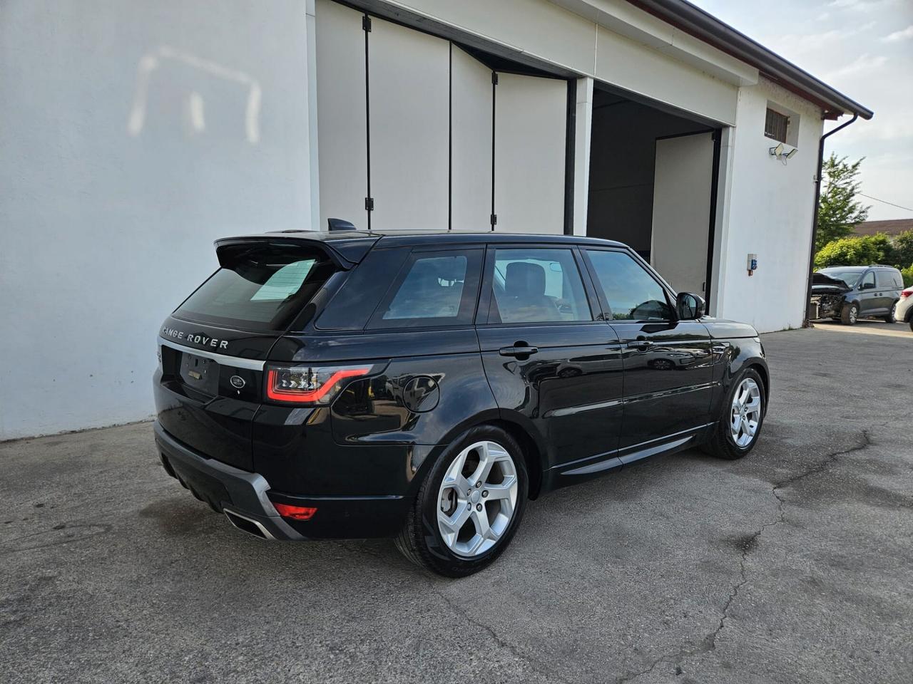 Range Rover Sport 3.0 sdV6 HSE 249cv MOTORE KO